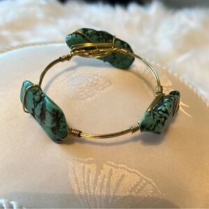 No Name Brand Wire Bracelet